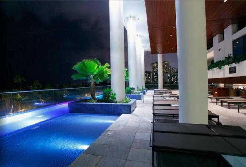 Jet Luxury At The Trump Waikiki Oahu Eksteriør bilde
